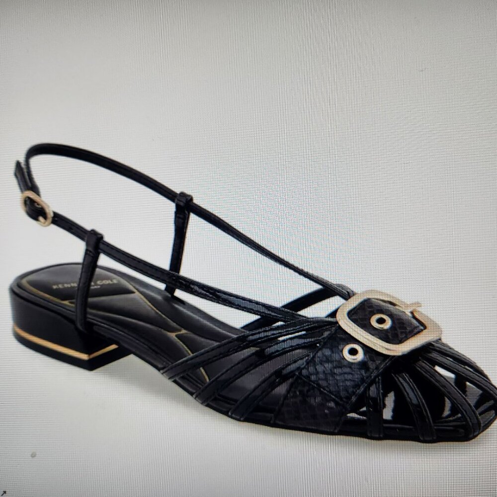 Kenneth Cole NY " Farrah" Black patent heels. NIB. Size 7.5